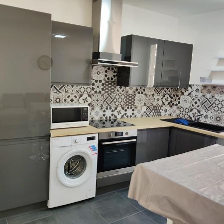 Appartement En Centre Ville 托农莱班 外观 照片